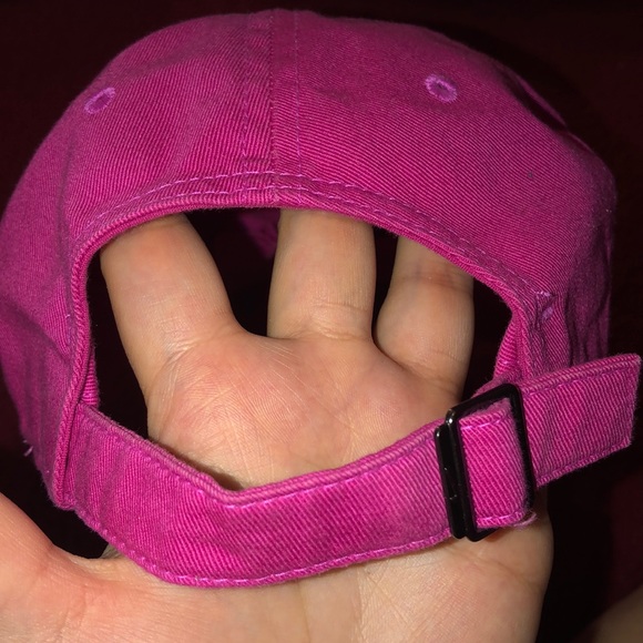 Nike hat - Picture 3 of 4